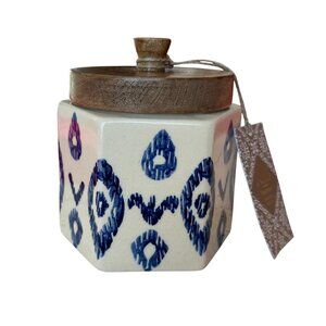 NWT Charming Decorative Blue and Cream Ceramic Canister w/Wood Top
